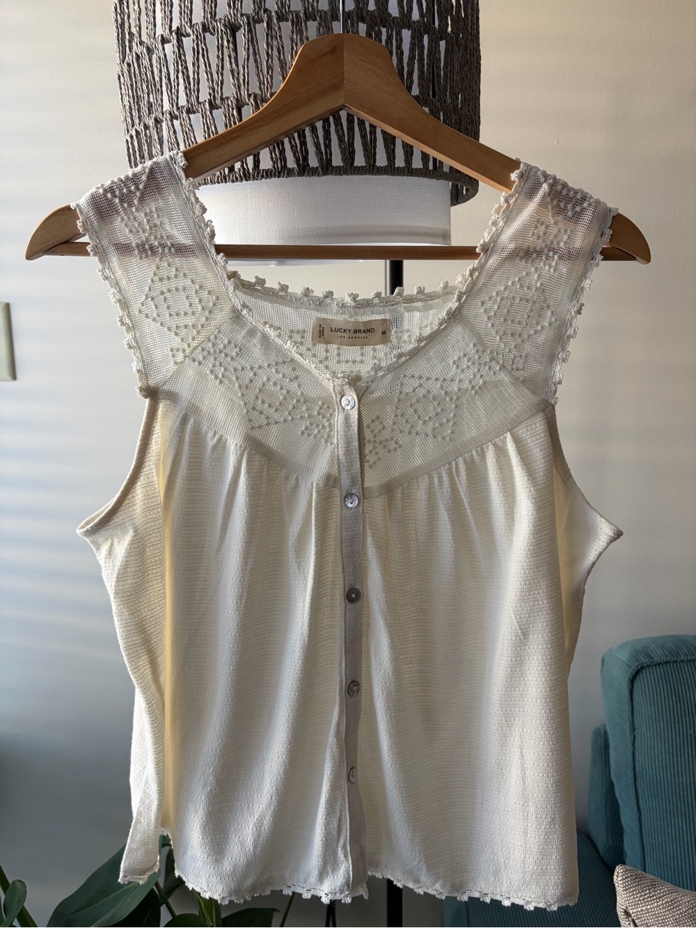 Lucky Brand Ivory Crochet Yoke Sleeveless Top
